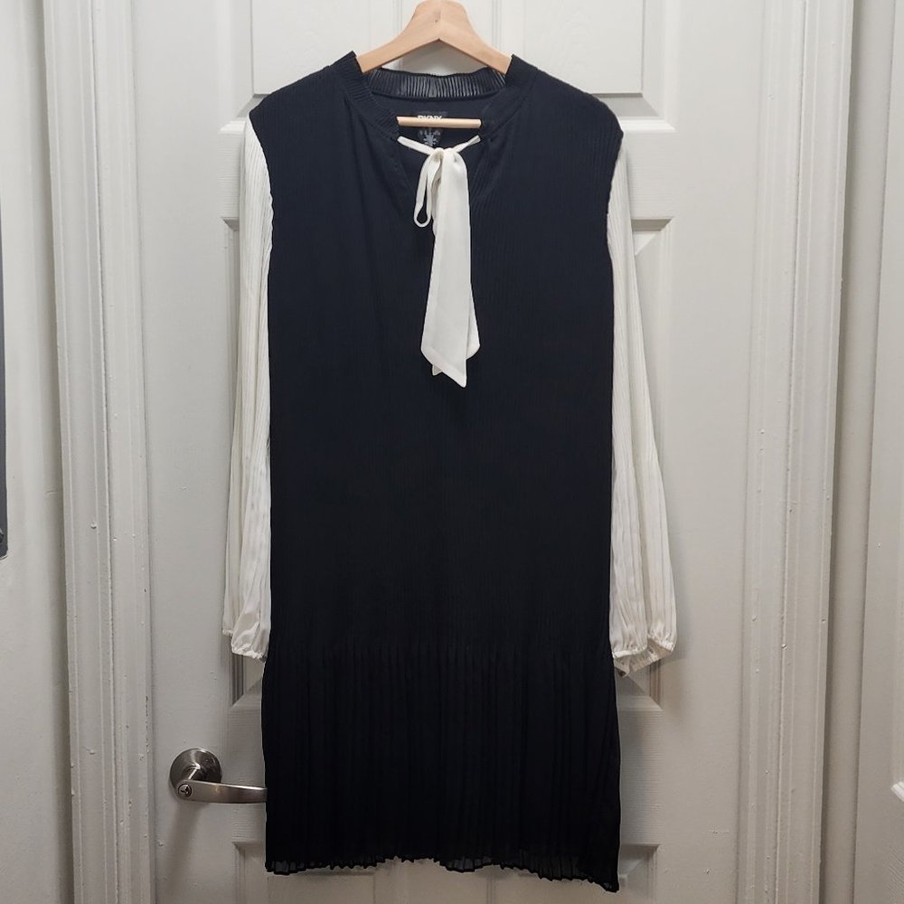 DKNY Neck Tie Pleated Chiffon Black & White Sheath Dress Size 14
